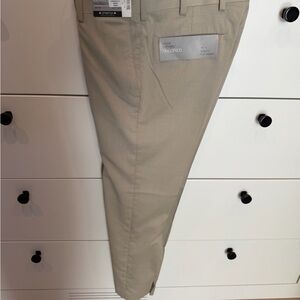 Louis Raphael Men's Dress Pants in Light Beige